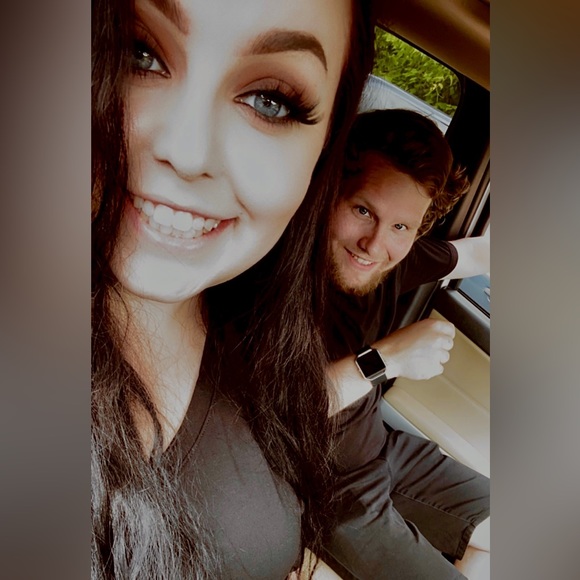 Meet your Posher, Ashley - Picture 3 of 7